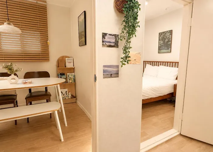 Private House Of A Newlywed Couple In Sinchon Hongdae Ewha Womans *